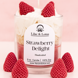 Strawberry Delight Scented Candle